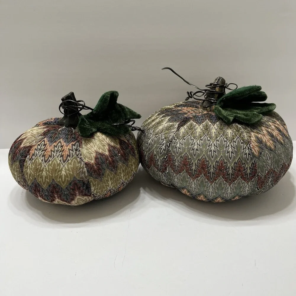 Fall Fabric Plush Pumpkins Woven Tapestry Pattern Earth Tones Vines Leaves 2